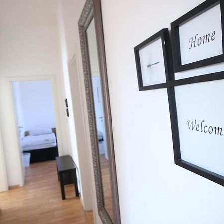 Moderne Studio Apartments Und 4 Zimmer Wohnungen In Oberhausen, Ideal Fuer Geschaeftsreisende Und Monteure Exterior foto