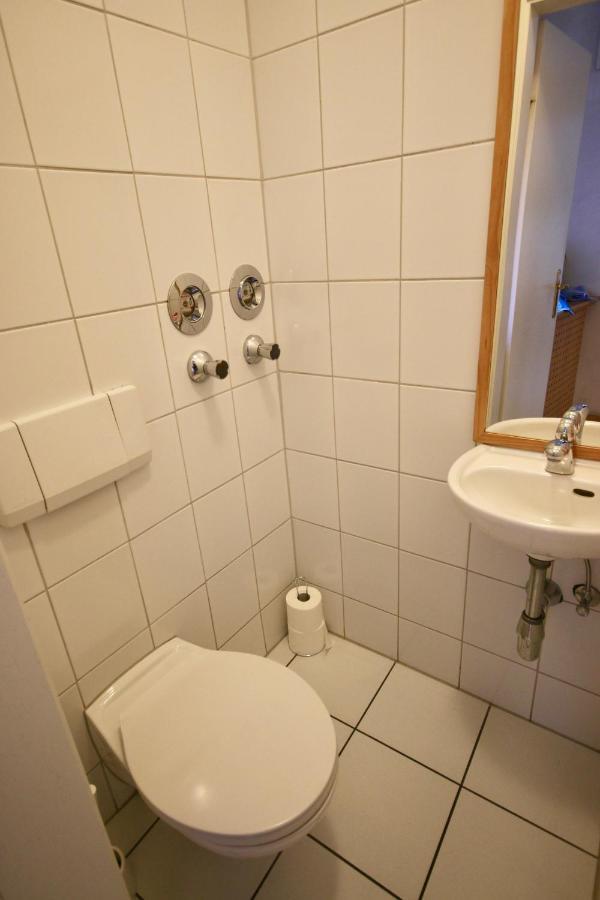 Moderne Studio Apartments Und 4 Zimmer Wohnungen In Oberhausen, Ideal Fuer Geschaeftsreisende Und Monteure Exterior foto