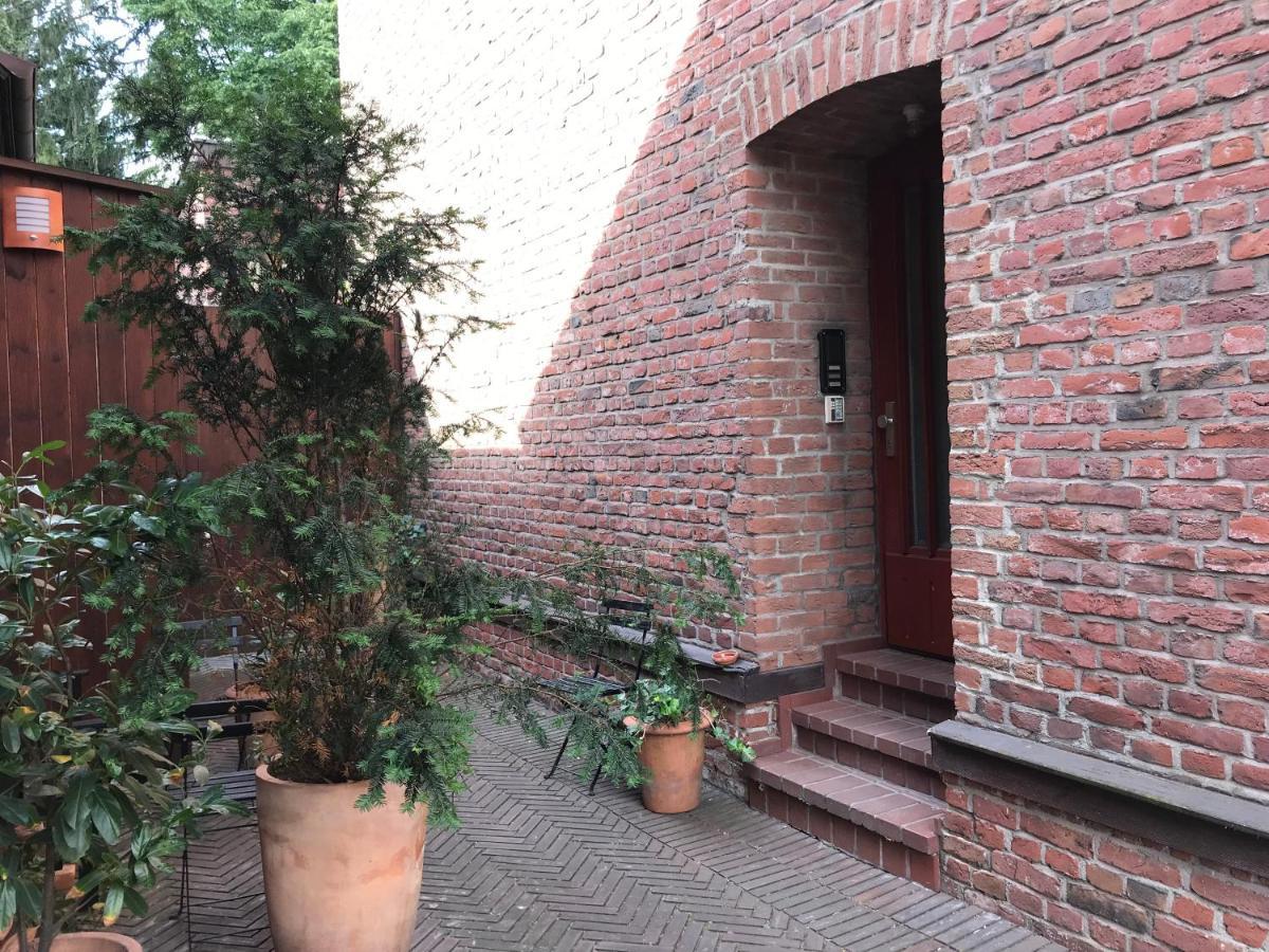 Moderne Studio Apartments Und 4 Zimmer Wohnungen In Oberhausen, Ideal Fuer Geschaeftsreisende Und Monteure Exterior foto